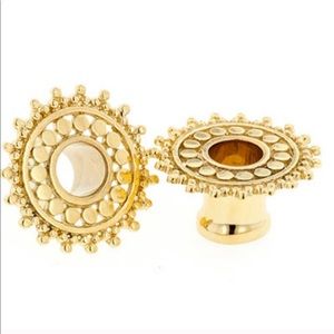 Tawapa 2G gold Afghan tunnels